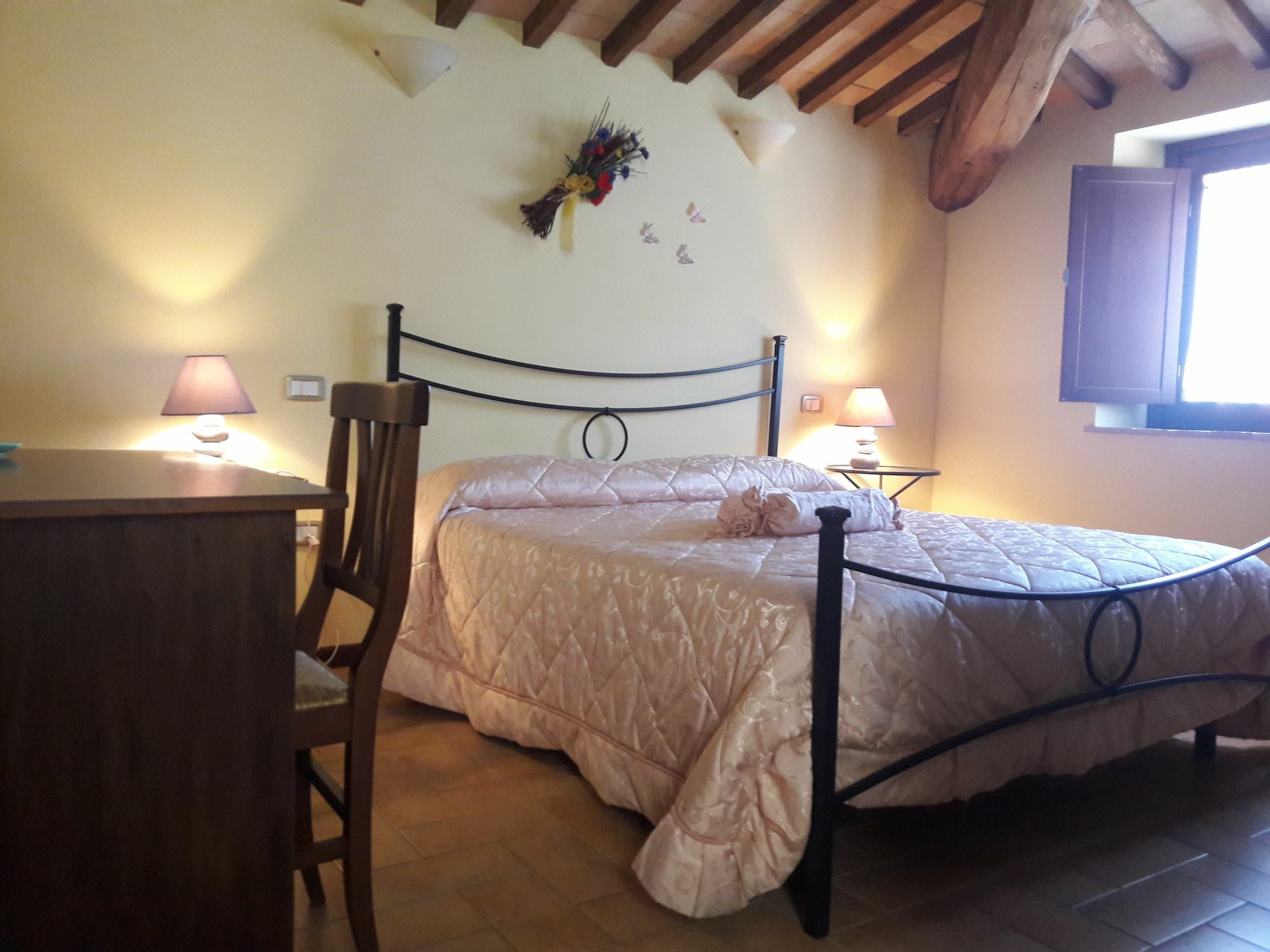 Affittacamere Da Laura Silvi Orvieto Buitenkant foto