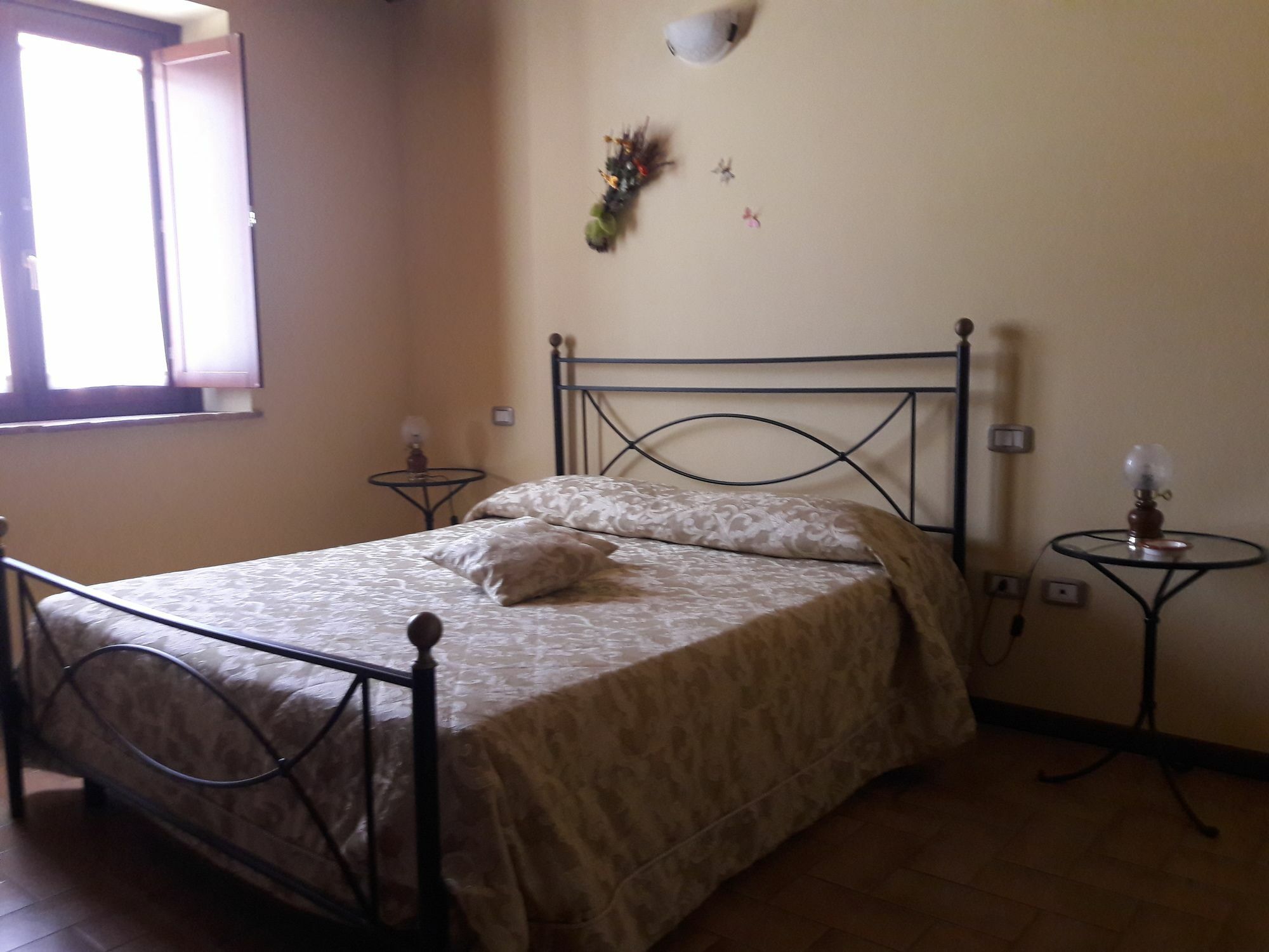 Affittacamere Da Laura Silvi Orvieto Buitenkant foto