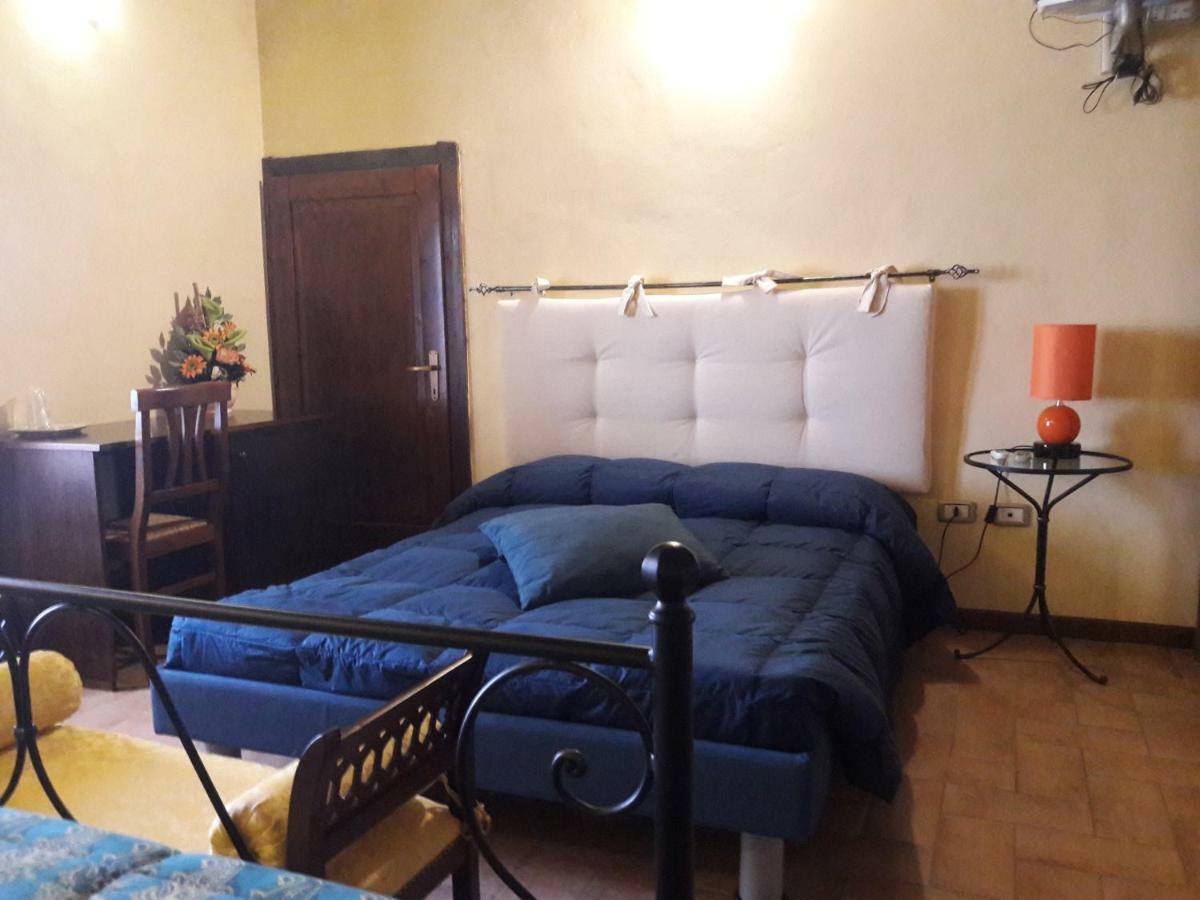 Affittacamere Da Laura Silvi Orvieto Buitenkant foto